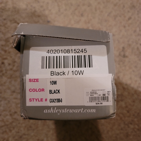 Ashley Stewart
-SOLE LIFT BUCKLE SLIDE SANDAL - Picture 5 of 5